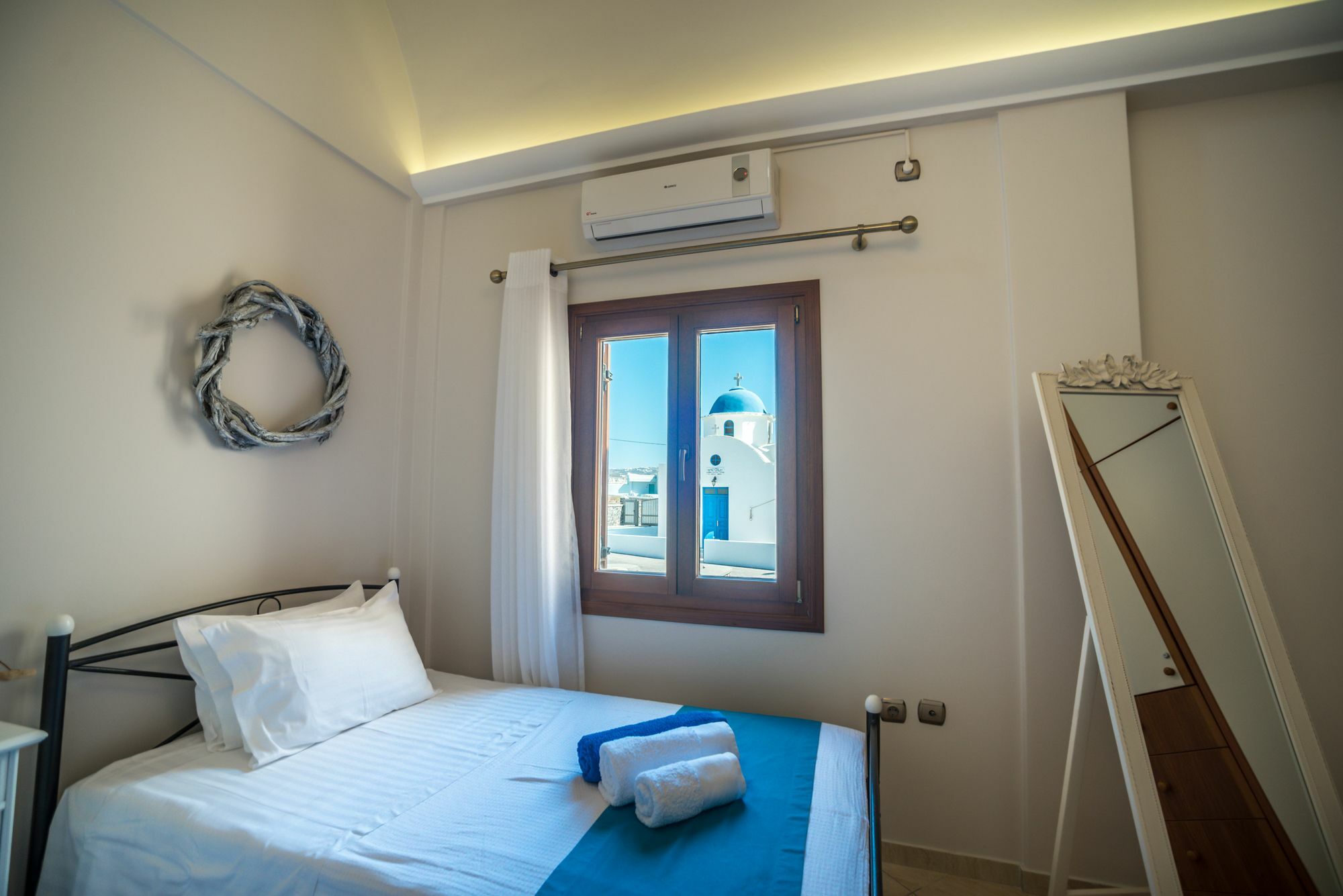 Vineyard Exclusive Suites Akrotírion Dış mekan fotoğraf